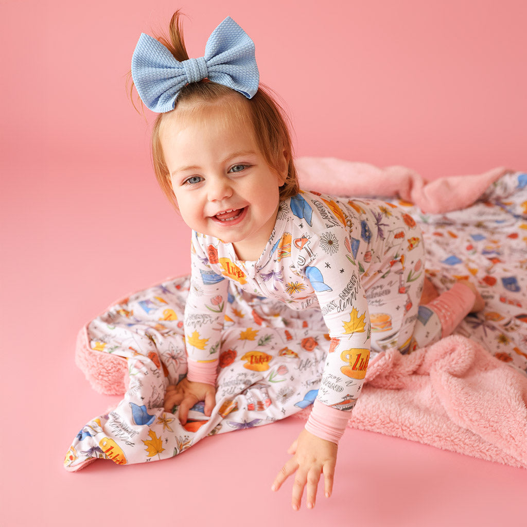 Gilmore Girls Luxe Plush Patoo® Blanket