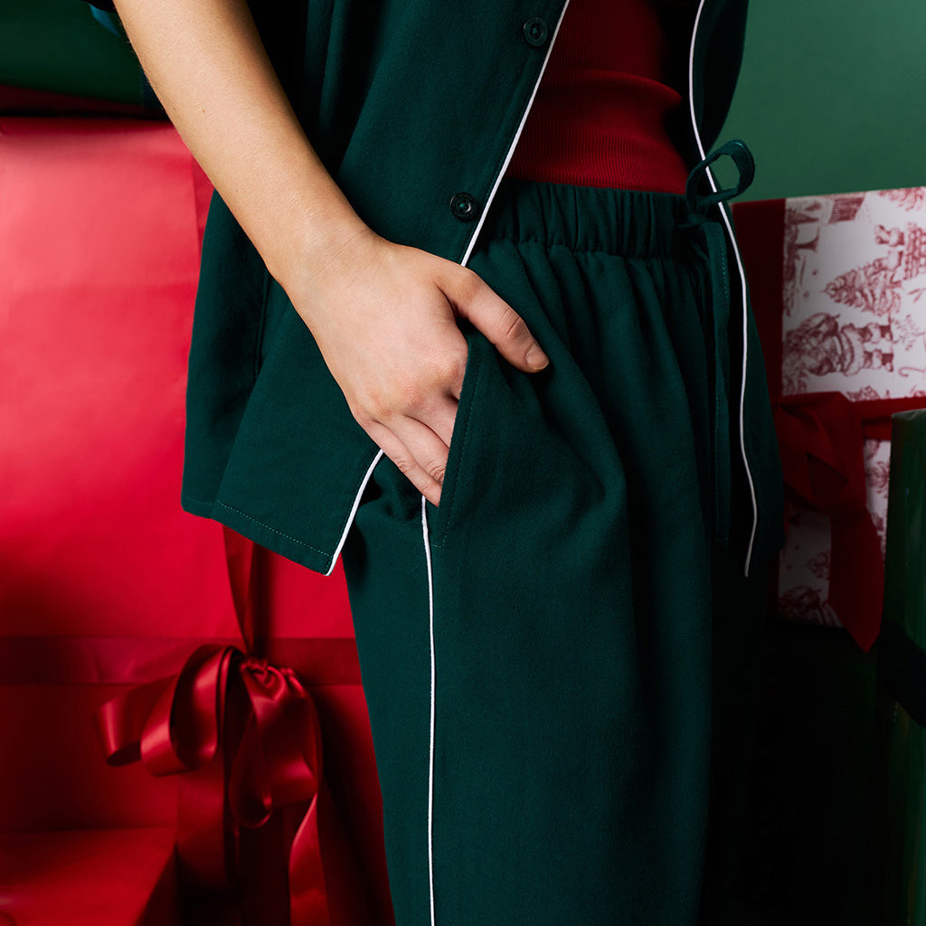 Forrest Green Women's Flannelette Pajama Set