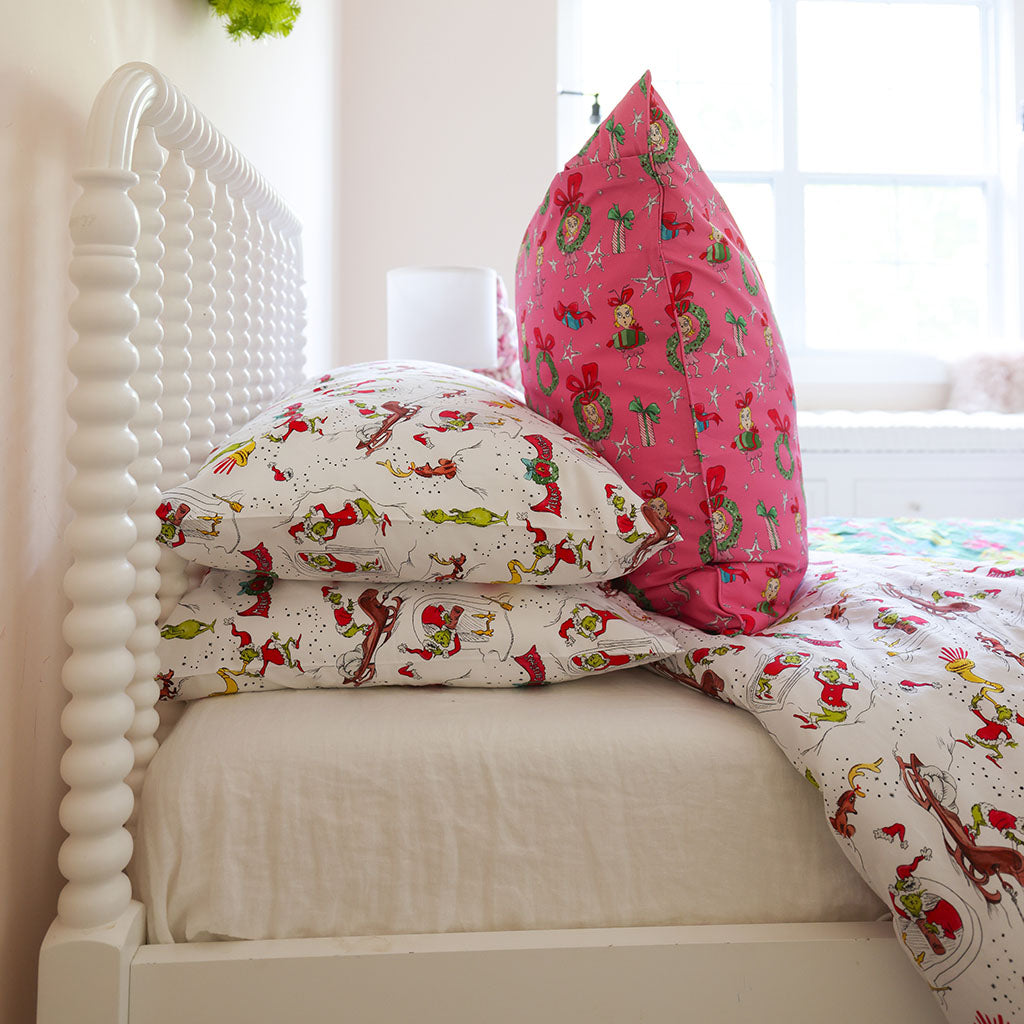 Dr. Seuss Mount Crumpit Pillowcase Set