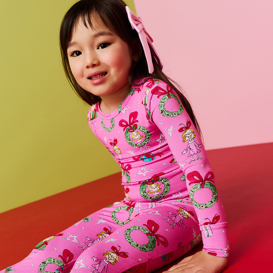 Dr. Seuss Cindy Lou Who Classic Pajama Set